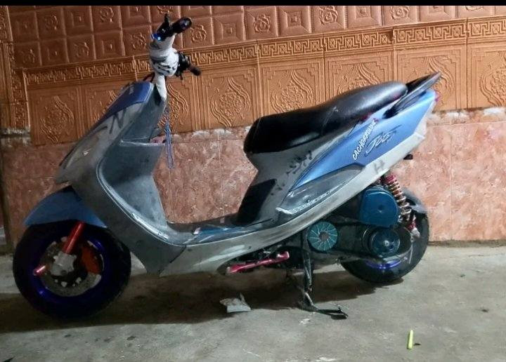 السلام عليكم ماكس البيع دراجه بلاديه بوشتهة 49 هيه وغراضه مكاني كربلاء قرب صيطرت البراهيه  
السعر.    ٦٥٠.وبيه مجال
***********
