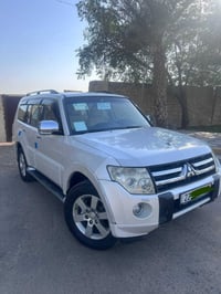 باجيرو موديل 2008 كفاله عامه بيه جرت كرت بالبنيد على كد شبر والباقي كف...