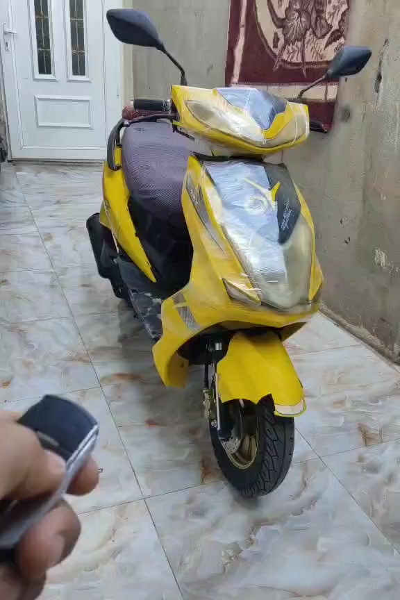 ماكس سكنس موديل 2020سرعه 120 دراجه كفاله عامه من كلشي مابيه اي عطل او نقص كله بل شرط محرك ناعم لاصرف ولا بخار كهربائية وسلف دشبول تشغيل عن بعد كله شغال دراجه كله بل شرط سعره 175 بيه مجال قليل مكان كركوك قادسيه الوله


**إذا كنت صاحب هذا الإعلان وتريد حذفه لأي سبب، رجاءا أرسل رسالة إلى الدعم الفني**