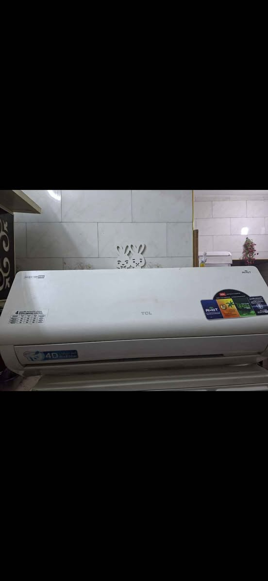 سبلت جدا جديد وضع شركه  TCL ١طن سعره٣٥٠بغداد الحريه *********** تحكم امبيريه وايفاي ٤ بغداد, العراق
