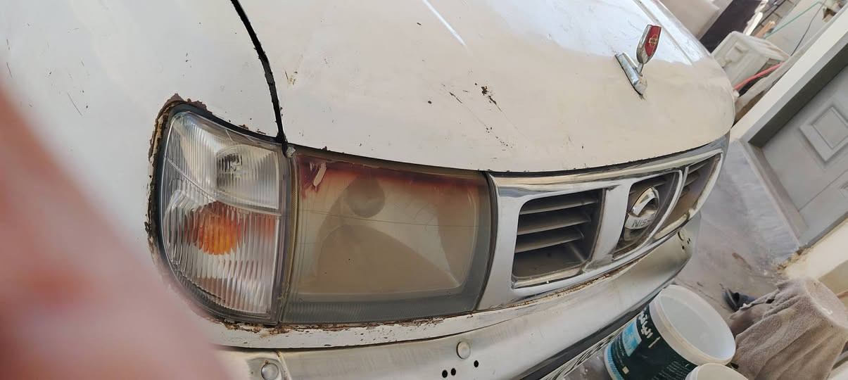 للبيع نيسان شبوط موديل ٢٠٠٣  رقم بغداد انكليزي دبل قماره مكفوله مكينه وكير اكسل تخم تاير جديد تحويل ثاني يوم ديالى بعقوبه ***********
