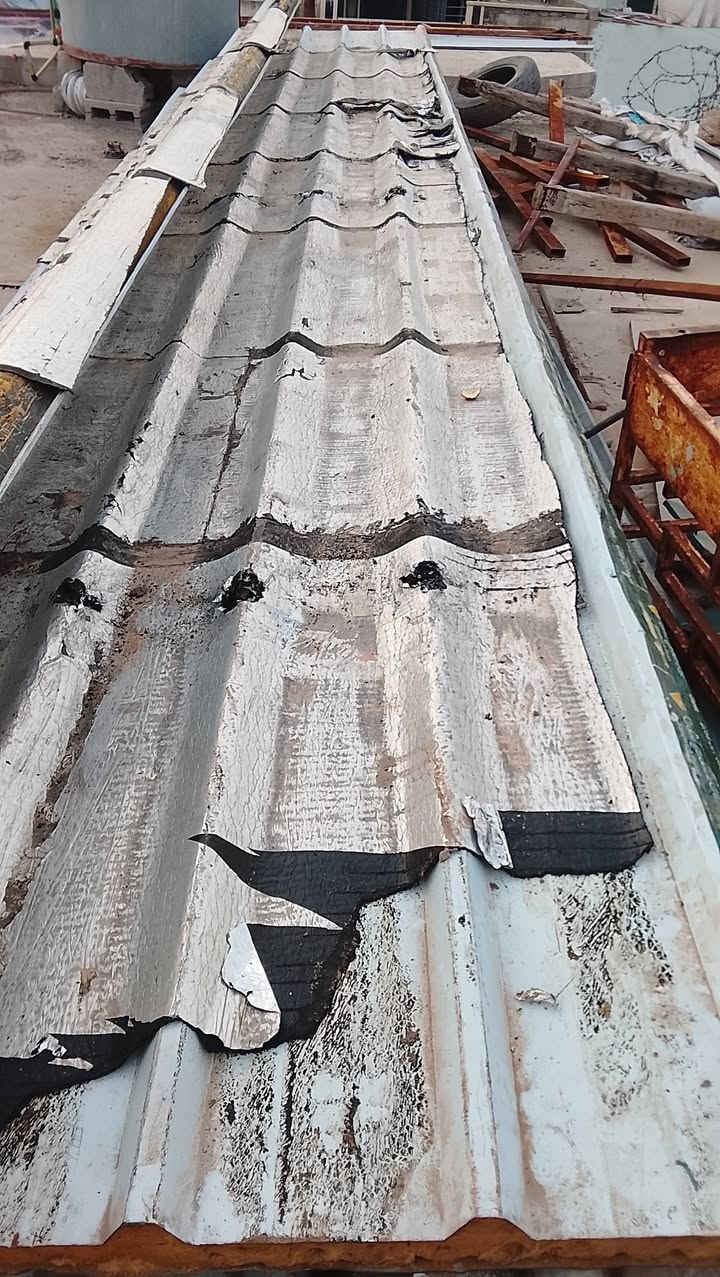 السلام عليكم
سندويج بنر للبيع 
العدد 3 قطع 
الطول القطعه 7مترونص 
***********
***********
