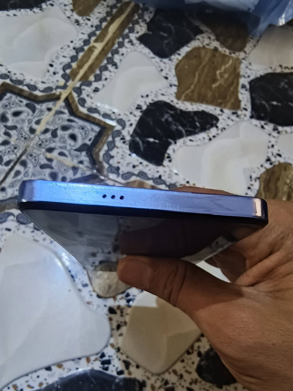 سلام عليكم جهاز تكنو كامون 20 برو للبيع ذاكره 256 وعشوائيه 8 120 هرتز جهاز سلس بي بس هاذ طبع بل شاشه وابد ممبين اله تركز بي يشغل بل ببجي 60 فريم سعره 120


**إذا كنت صاحب هذا الإعلان وتريد حذفه لأي سبب، رجاءا أرسل رسالة إلى الدعم الفني**