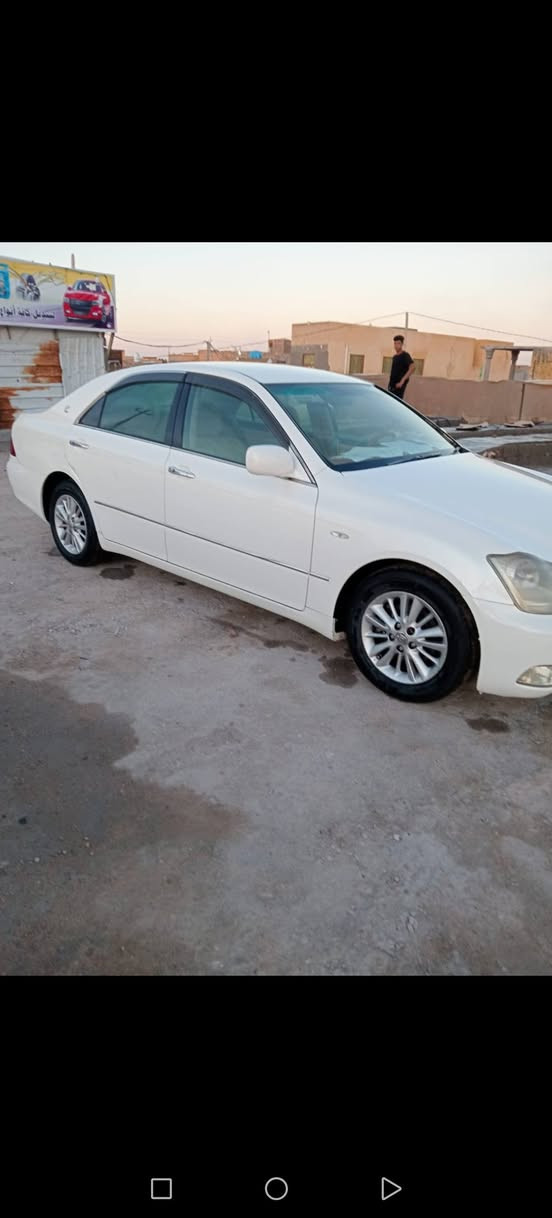 شاهينه كرستال 2004 تحويل مباشر  3 دگم شاصي 82
كفاله عامه من الگص والضربه والعيب الشرعي شرط
 جاهز مكينه وكير حاويه السعر 120 وبيه مجال ..المكان ناصريه  
***********
