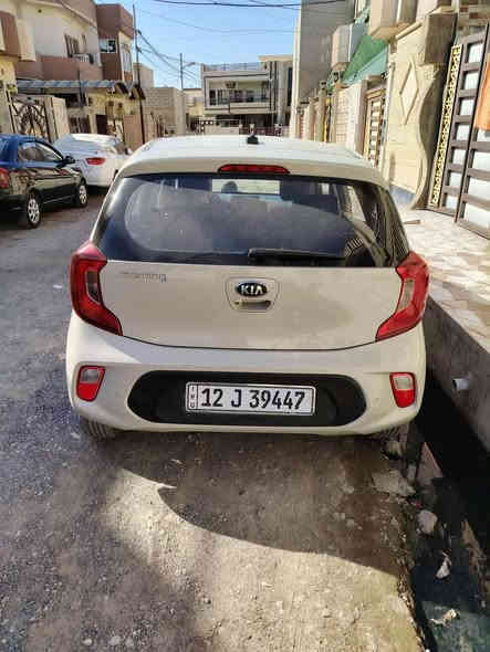 كيا بيكانتو موديل 2017 بصمه أبواب وبصمه تشغيل السياره فول اتوماتيك عدا الفتحه كشن هيتر مقود هيتر كير ومكينه شرط تبريد وتدفئه كشنات جلد ويل كب اصلي السياره وضع شركه ماشيه 80 الف وقابل للزياده بيها مكانات صبغ اثر اشخوط بدون دعم السعر 95 وبيها مجال للتواصل أكثر موبايل ***********
*********** السياره بسمي واني الشرعي شرط التحويل
