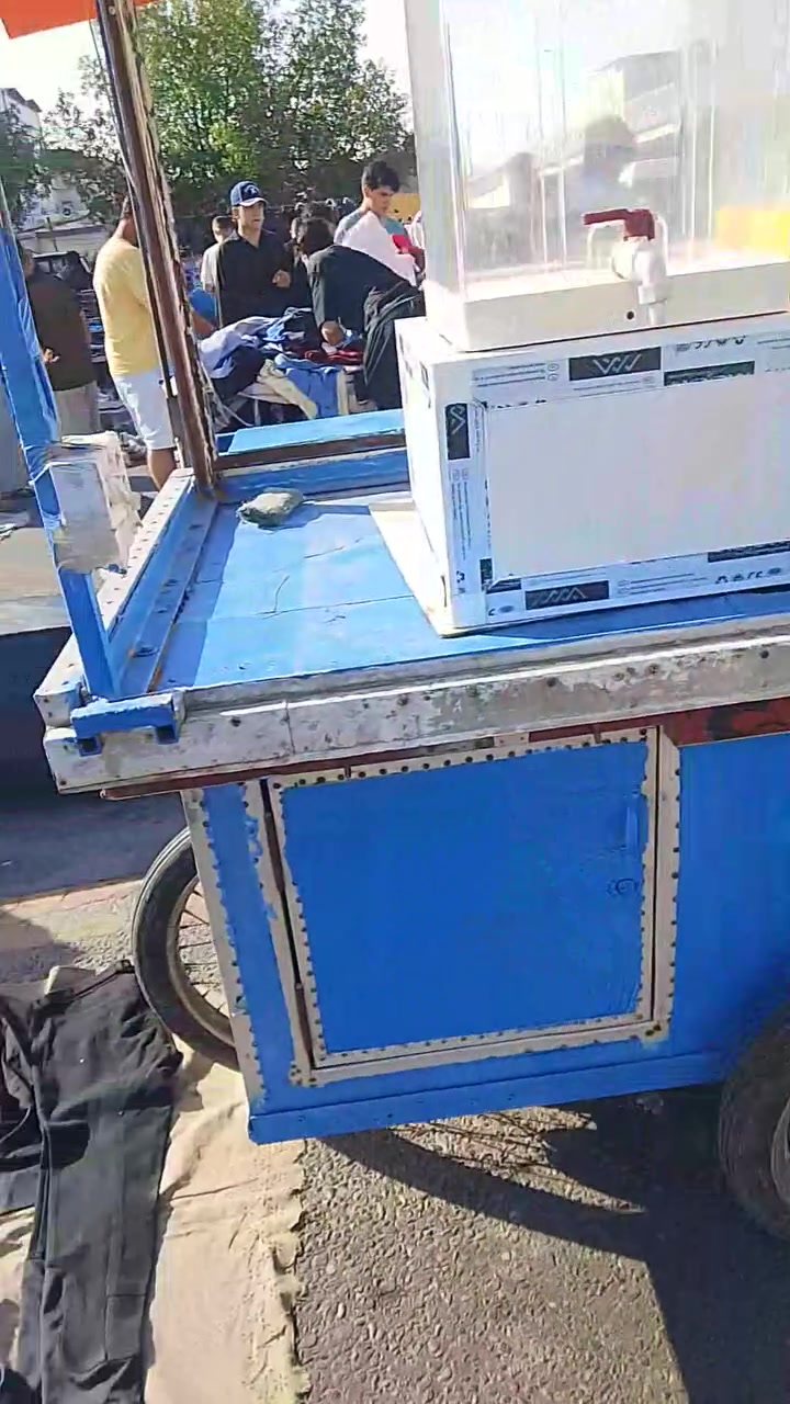 السلام عليكم عربانه للبيع سعر 400 وبيها مجال قليل مكاني بصره***********
