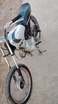 دراجه للبيع07862021590 سعر 200