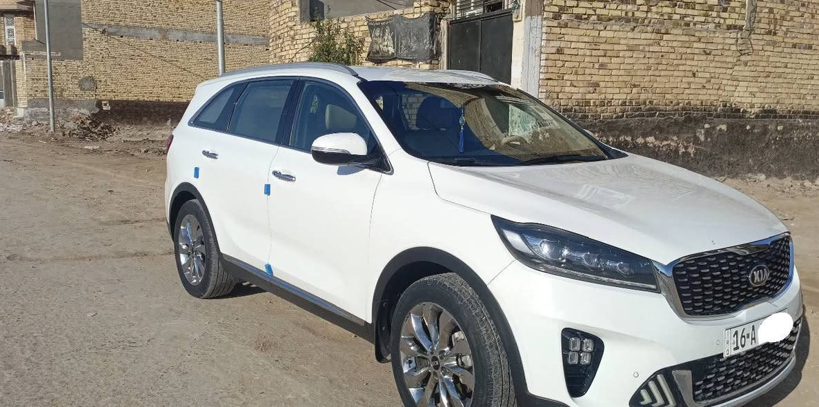 السلام عليكم للبيع سورنتو موديل 2020 خليجي 
السياره 7راكب مع كشنات جلد مكينه 6V
رقم القادسية السياره بسمي تحويل ثاني يوم
السعر 245 وبيه مجال الشراي يتصل بيه خير ويدلل
المكان الديوانيه للستفسار اتصل رقم الهاتف 
***********
