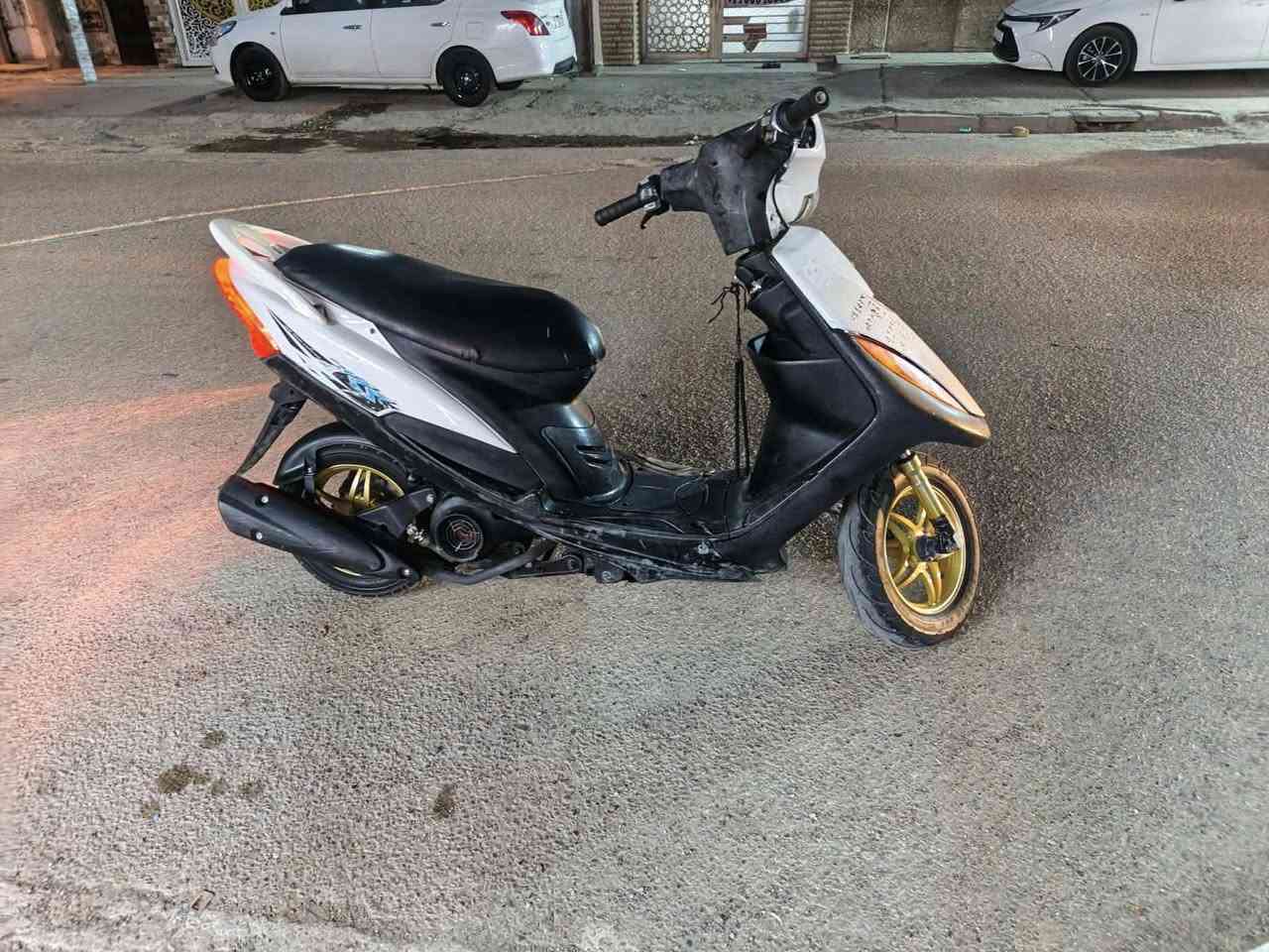 دراجه ماكس للبيع دراجه ناقصه فقط سلف سعره550 وبيها مجال


**إذا كنت صاحب هذا الإعلان وتريد حذفه لأي سبب، رجاءا أرسل رسالة إلى الدعم الفني**