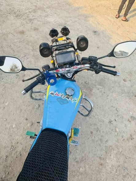 إعلان بيع موطور سيفان 24
السلام عليكم،
عندي موطور سيفان 24 نضيف
السعر 700 وبيا مجال للشراي.
للجادين فقط، للاتصال/الاستفسار: ____ (***********)
المكان  قضاء العلم
