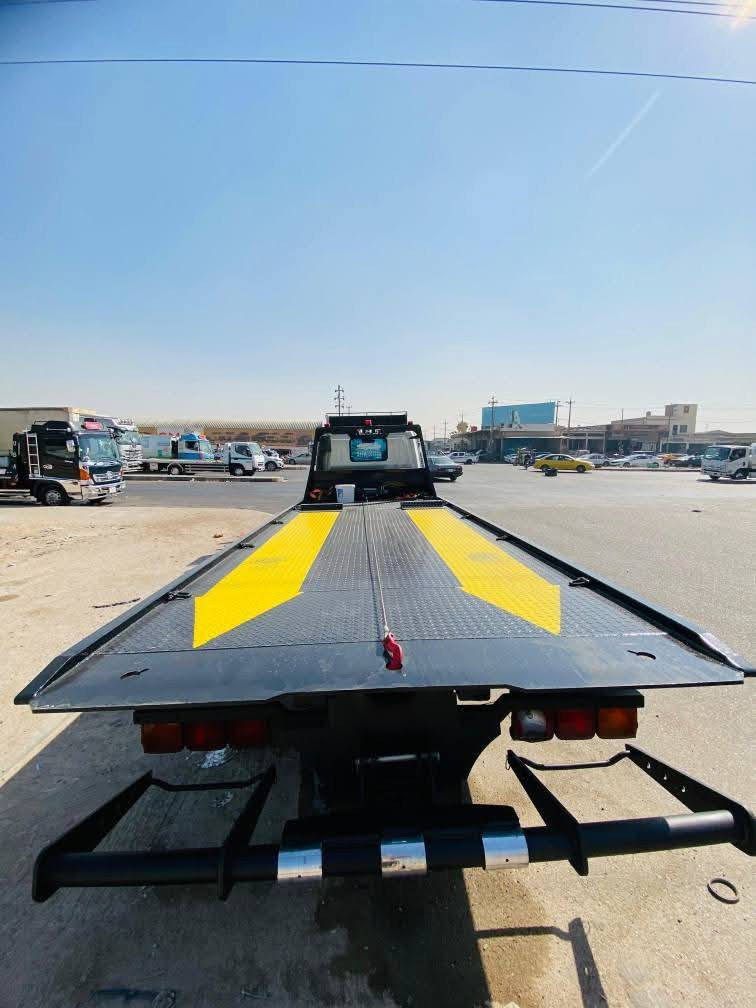 السلام عليكم
ملاحضه : انا مكلف بلنشر 
كرين سطحى 3 جكات سيارة جاهزه 
للاستفسار اتصل على رقم الهاتف 
ه‍ ***********
