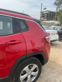 جيب كومباس • ٢٠١٨ ونص • فول
