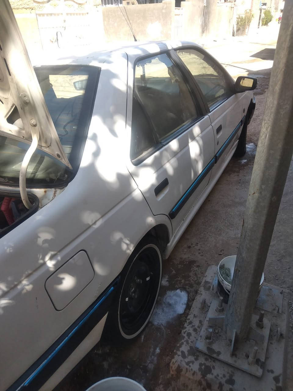 بيجو 405GLX رقم بابل محرك جديد صدر جديد اتصل على رقم ***********
