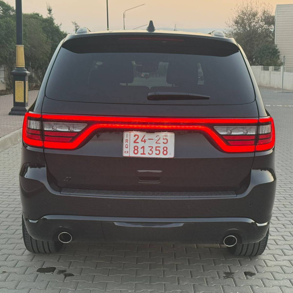 دۆج دۆرانگۆ 2025 مواسەفات R/T پڵەس 
قەپات مواسەفات 
سەقف شاموا 
مەکینەی V8 فۆرویل 5.7L
ژمارە کاتی 
تەنها 2 هەزار کیلۆمەتر ڕۆیشتووە 
حسابی سفری بۆ بکە 
پانۆڕاما 
گێر ئۆتۆماتیک 
ئاوێنە کارەبا 
ڕادار 
دەبڵ ئەکسل 
کامێرا 
حاسە 
کوشن هیتەر 
شاشە 
ئاوێنە ڕادار 
لایت زینۆن 
سوکان هیتەر 
ڕادار پێش و پشتی 
لایت زینۆن 
لایت لید 
زۆر مواسەفاتی تر 
لەسەر دەقی شەریکە ماوەتەوە 
هیچ مەسرەفێکی تێدانیە 
زۆر پاک و خاوێن 
هەموو گیانی بەشەرت 

سـعـر : لە کۆمێنت داوابکە ڕاستەوخۆ بۆت دێت 📥 

گێر و مەکیەنەی بەشەرت نەکراوەتەوە 
برغۆی بانەدراوە لەسەر دەقی شەریکە 
هیچ کێشەیەکی تێدا نییە 

ژمارەی خاوەنەکەی 
***********
شوێن سلێمانی
