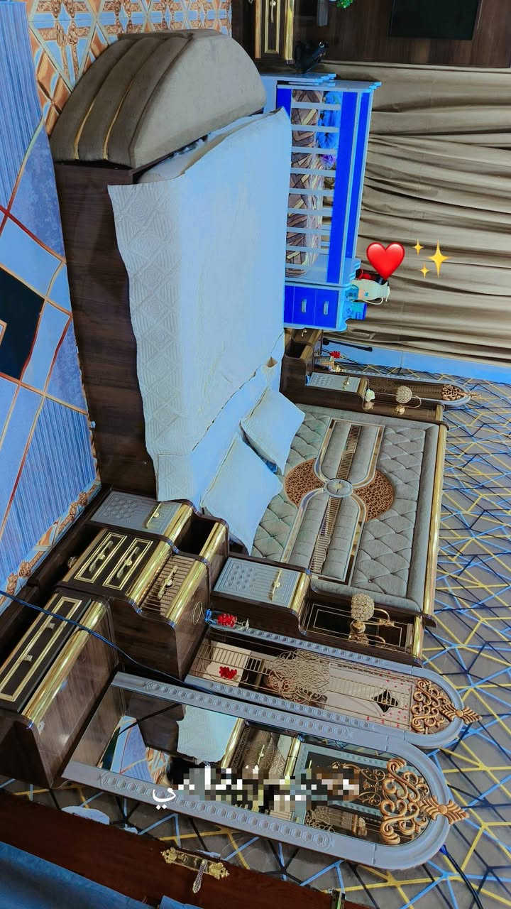 سلام عليكم غرفه اخشاب ملكيه فخمه ❤‍🔥البيع د11 قطعه سعر مليونين وربع وبيهه مجال بصيط لشراي💝


**إذا كنت صاحب هذا الإعلان وتريد حذفه لأي سبب، رجاءا أرسل رسالة إلى الدعم الفني**