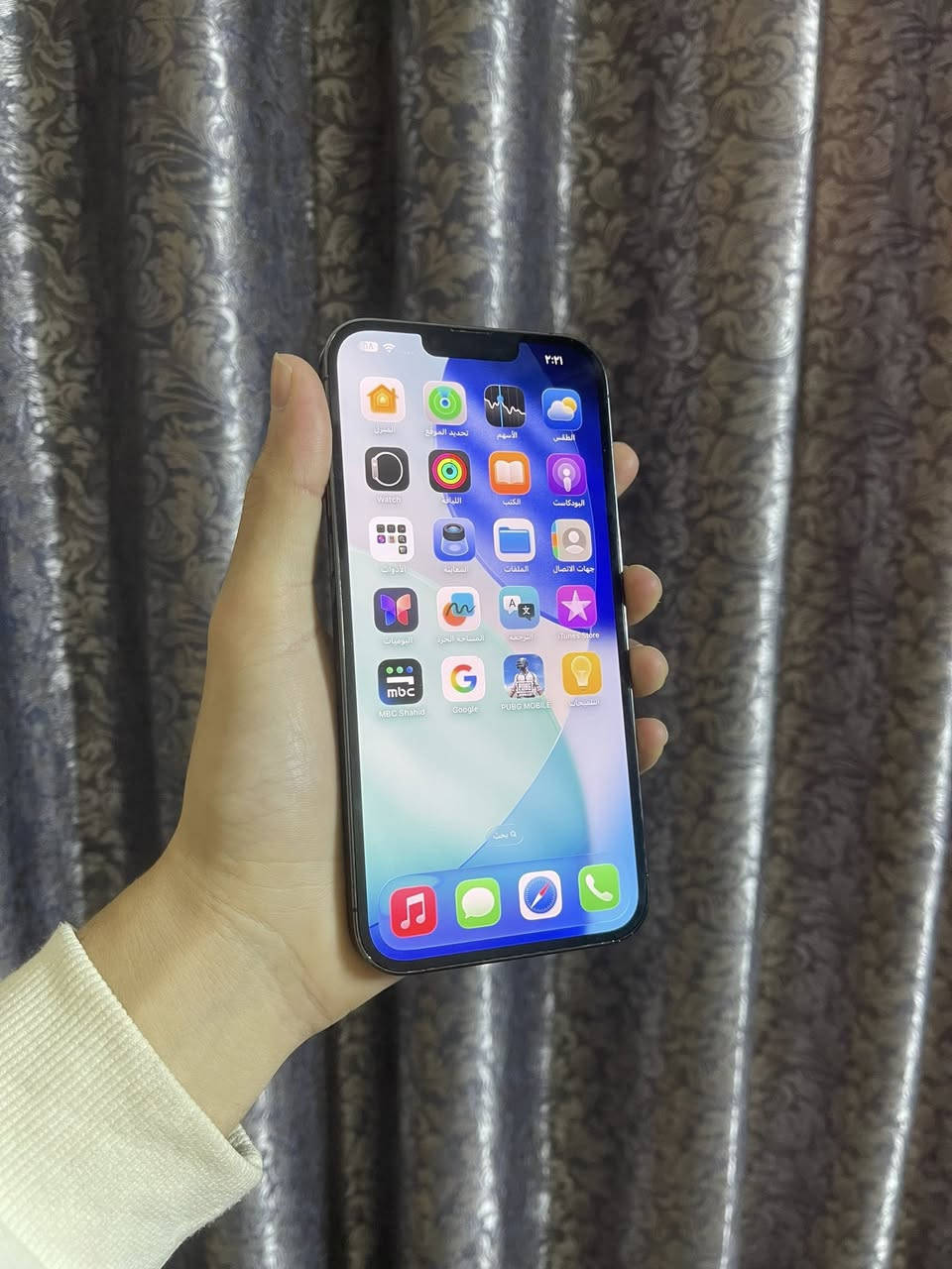 13برو ماكس نضافه فول جهاز كامرات اتصال كله فول 
ذاكره256
بطاريه100 وكاله مستبدله

كامرات كلهن فول فقط الواسعه متوقف 

جهاز كله شغاااال 
بيع او مراوس سعر الجهاز 450الف  مكان رمادي ورار 

***********
