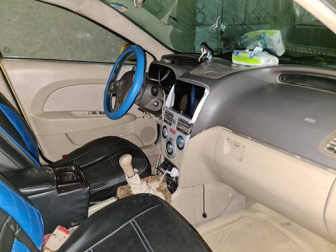 السلام عليكم
فلاوين للبيع مستعجل سنويه لل2030 رقم دولي نجف موديل 11  مكاني بغداد
سعرها 30 وبيها مجال وذا شراي صدك ما ارجعك
رقم *********** وبي واتساب
