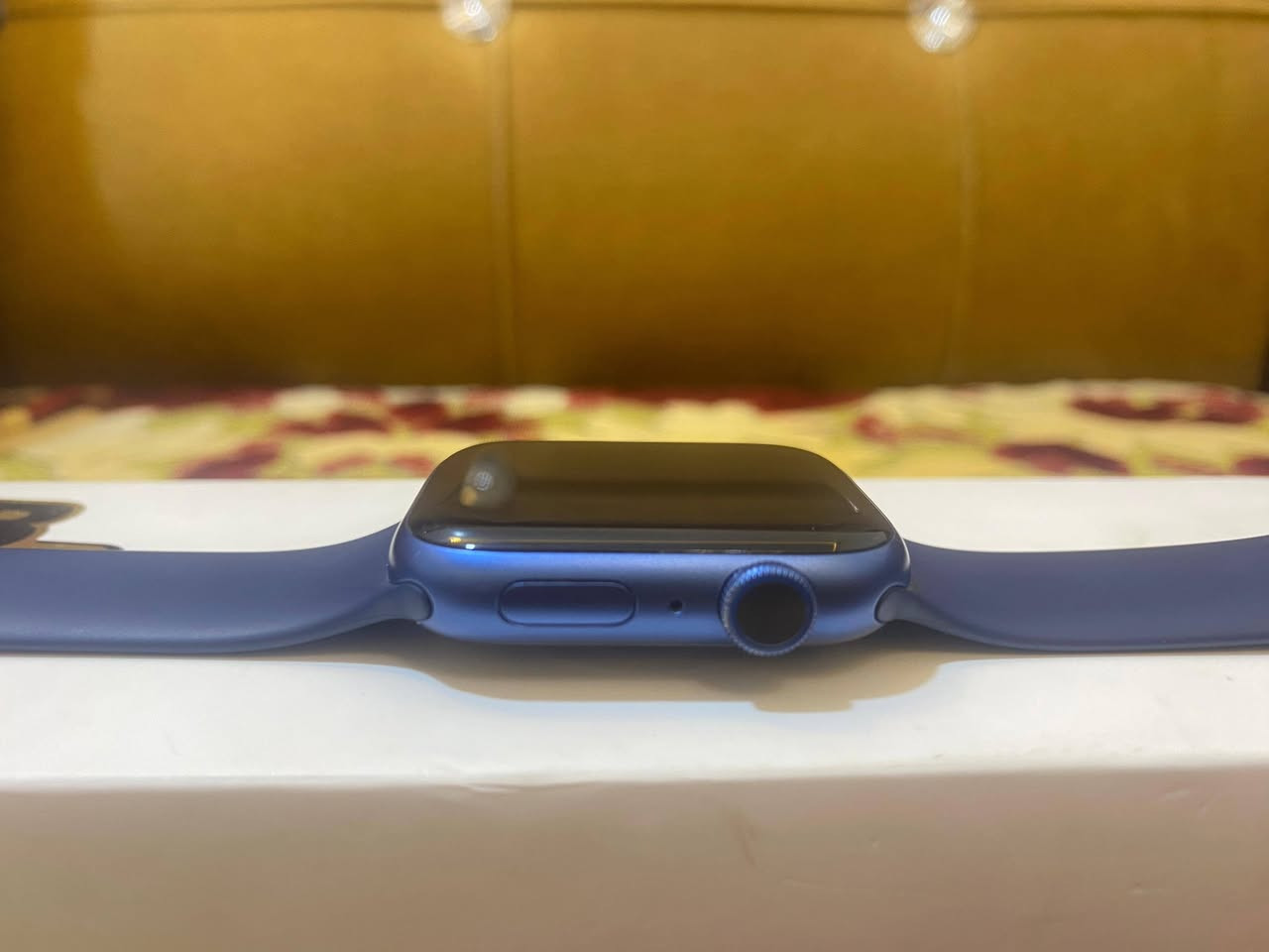 Apple series 7 45mm
بطارية 91%
نظافه فول بدون خدوش استعمال قليل جداً
سير رياضي 
كيبل اصلي
السعر 210 الف 
*********** للاستفسار
