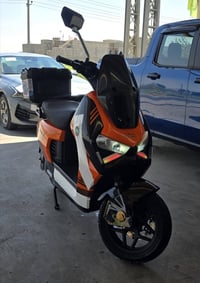 سيزر X.MAX • ٦ بطاريات • ٨٠ كم
