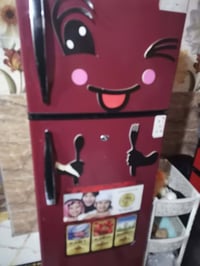 ثلاجة • مستعملة • قابل تفاوض