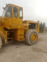 شاحنة • للبيع