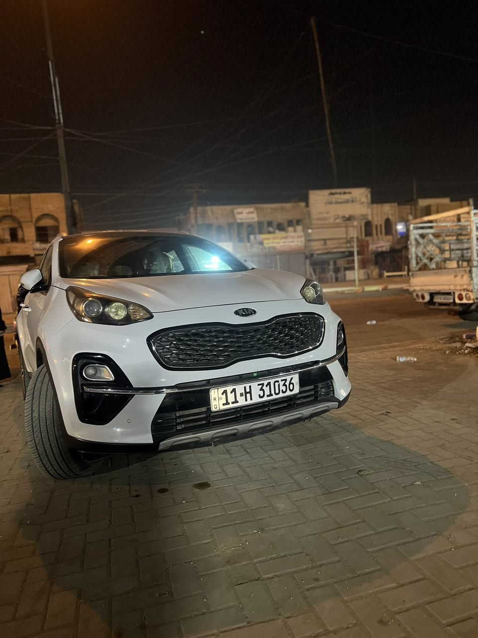 السلام عليكم سبورتج موديل 19 خليجي
مكفوله فول مواصفات ماشيه 58 رقم بغداد مكاني بغداد البياع ***********.  السعر 205 وبيهه مجال حك الجيه السياره بعد احله من صور
