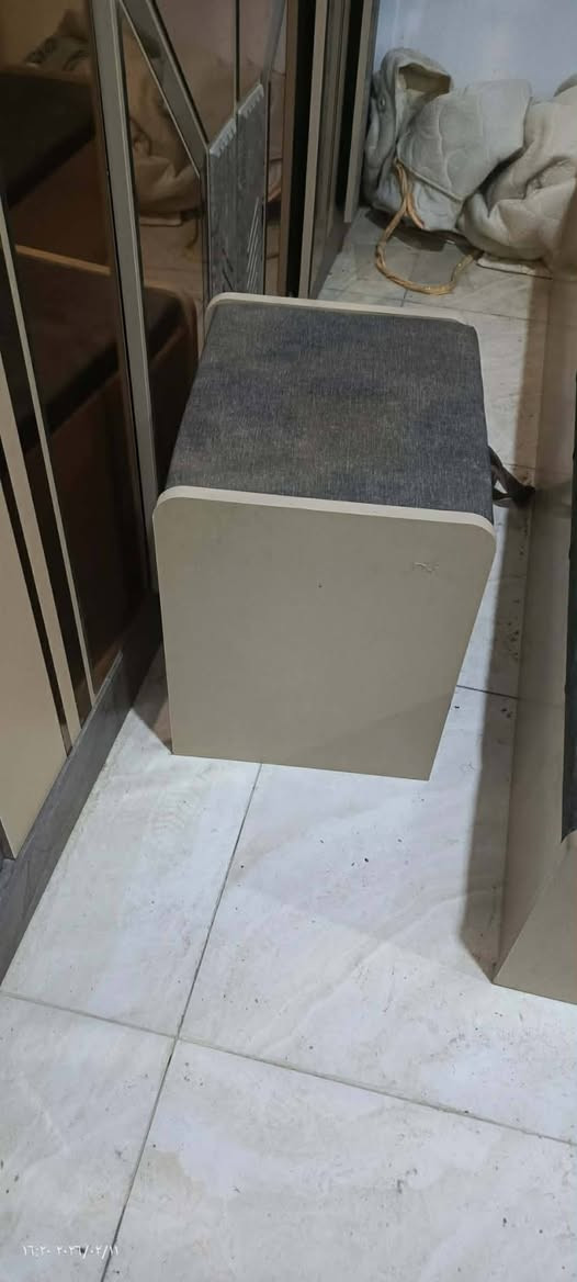 غرفة أخشاب تركي 8 قطع كلش نظيفة استعمال قليل
كنتور ستة بيبان 
جرباية مخزن 4 قطع (جرارات الجوانب مع شازلون)
ميز مراية
كومدي
كرسي
السعر مليون و بيها مجال
العنوان الكوفة براكية
‏‪


**إذا كنت صاحب هذا الإعلان وتريد حذفه لأي سبب، رجاءا أرسل رسالة إلى الدعم الفني**