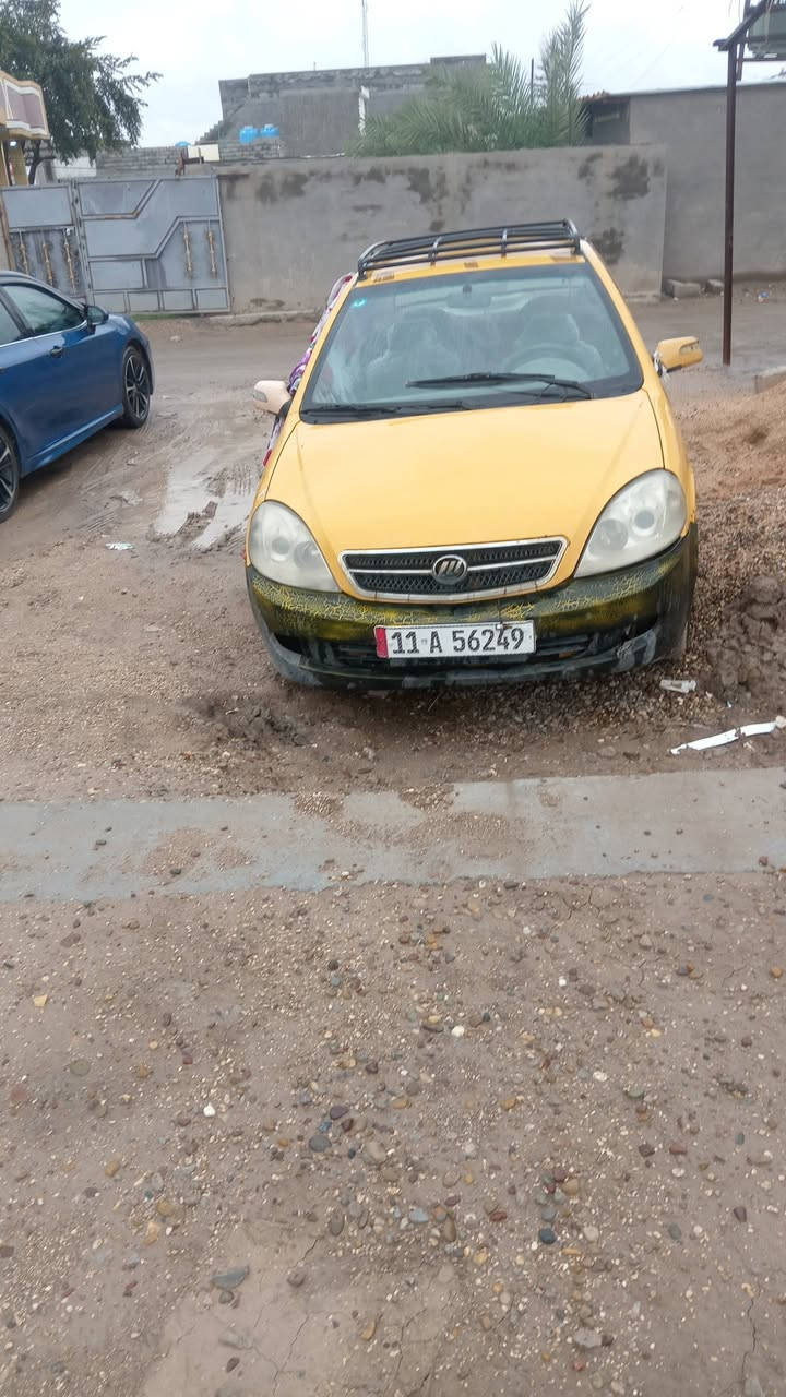 سلام عليكم سياره ليفان ٥٢٠للبيع سياره جاهزه نقص صدر فقط مصفره هيئه غرامات هزه جديده باسمي السعر ٢٠ العنوان اليوسفيه ناحيه الرشيد للاتصال غير متواجد ع الفيس ***********
