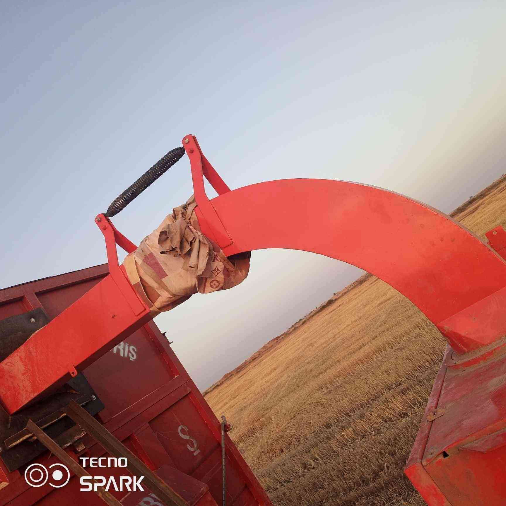 سلام عليكم كاروضه تبن ام لمنجل جديد لاستفسار ***********
