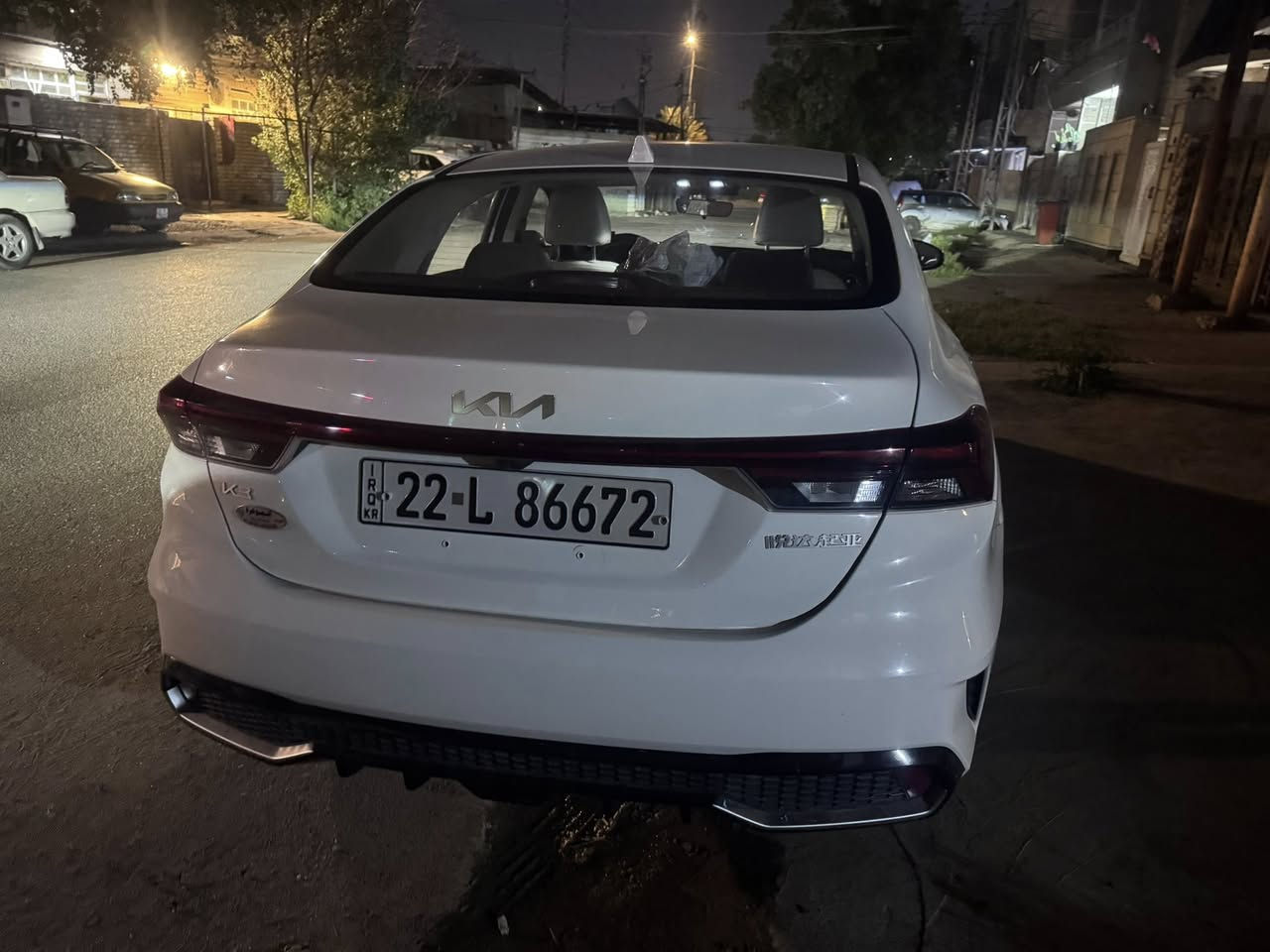 كيا K3
موديل 2022 بيه طخة بارد بالبنيد وتكحيل بالجاملغ الباقي كفالة ماشية 75 الف السيارة بلادية ونظيفة 
السعر 128 
بغداد - البياع 
للاستفسار 
***********
***********
