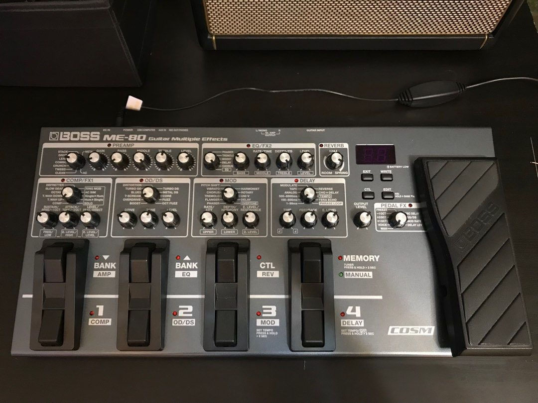 Boss me 80
مع سيت  تركي  للساز 
جهاز مستخدم  نظيف 
*********** واتس اب
