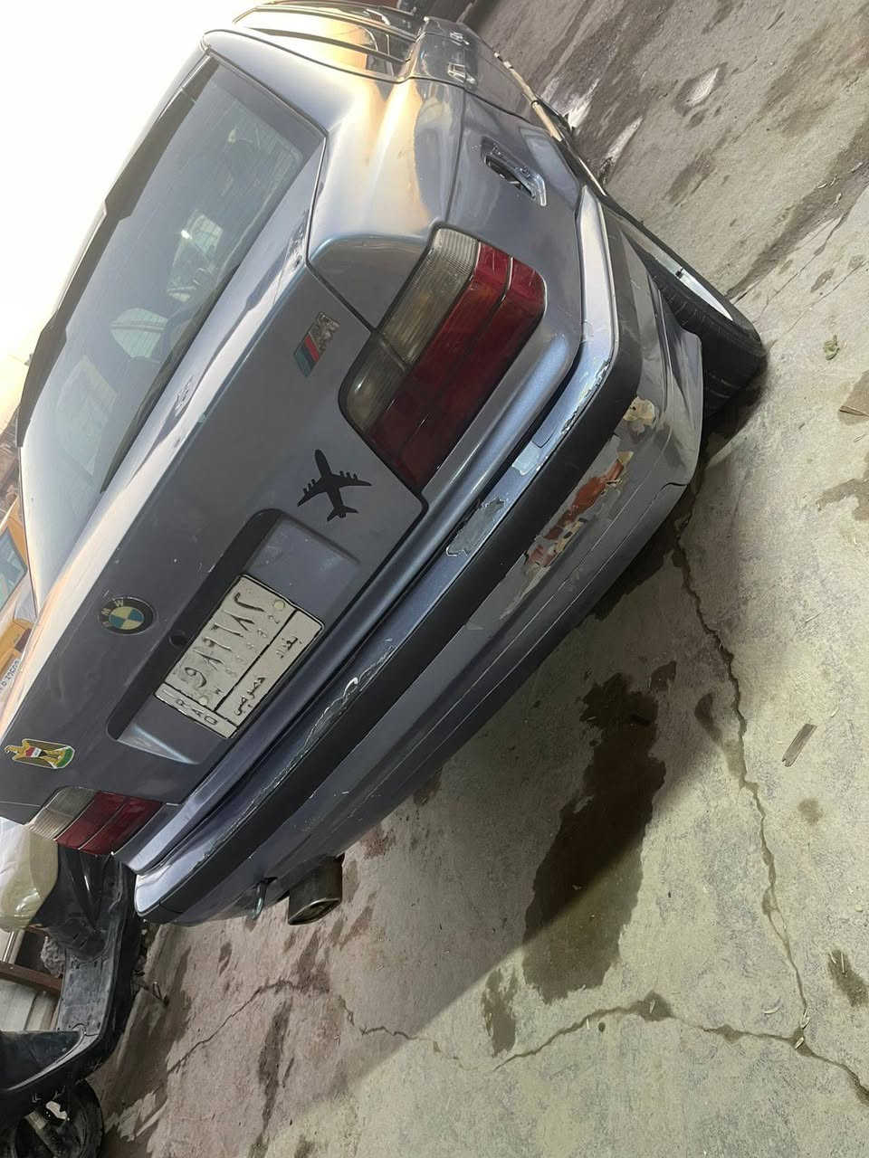 السلام عليكم بي ام موديل 94 كير مكينه كفاله بس صدرها شويه تعبان تحويل ثاني يوم مكاني بغداد البياع ***********
