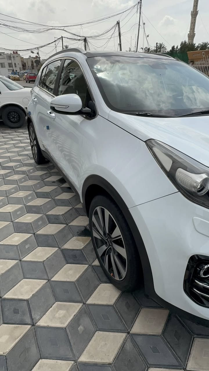 ‏سلام عليكم كي سبورت موديل 2018 عداد المسافة المقطوعة 119,000 السيارة خليجية دولية***********
