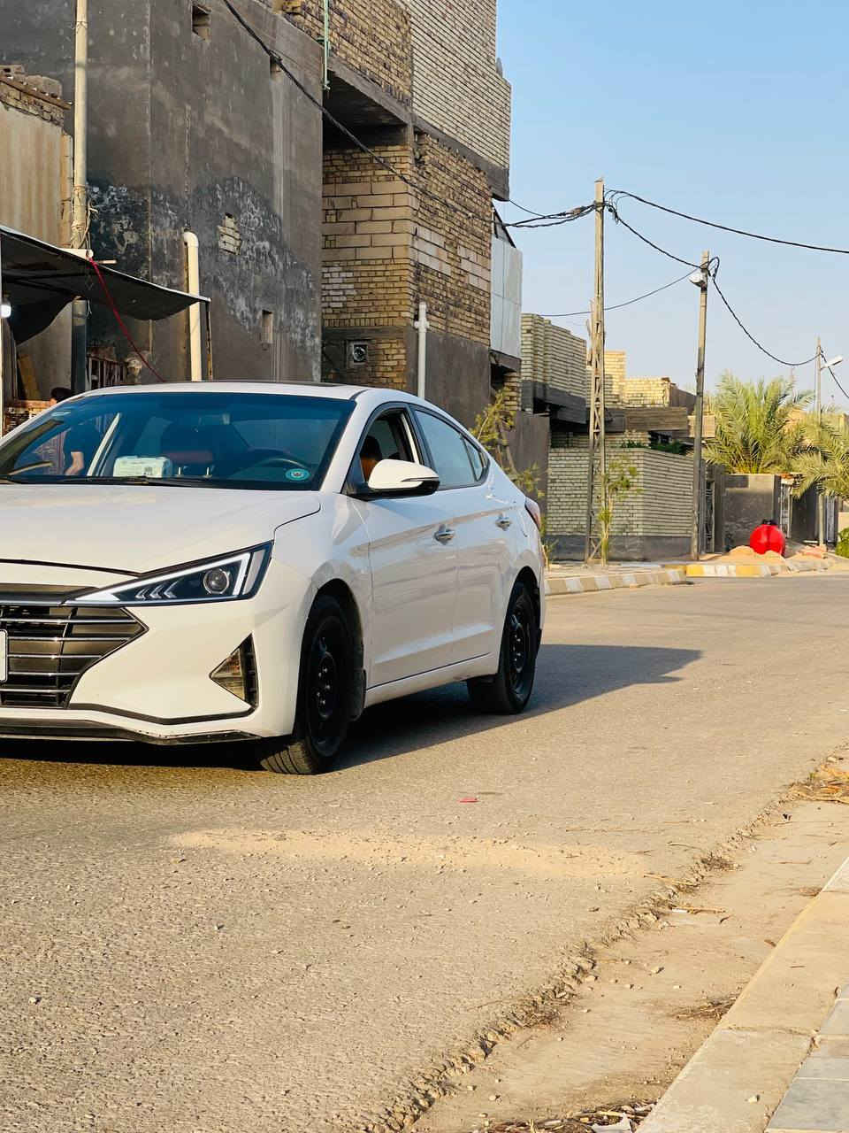 الانترى (خليجي)للبيع موديل 2019 شكل ال20
السياره فول مواصفات لايت زنون ورقم بغداد الجديد 

حساسات خلفي وكامرة خلفي واشاير بل مري

المحرك 2000. المواصفات الداخلية والترفيه

شاشة معلومات صغيرة (أو شاشة لمس في الفئات الأعلى)

((السياره بيه باب وچاملغ خلفي ايمن اثر شخط مو ظربه))

السعر155 وبيه مجال مكان السياره كربلاء

***********
