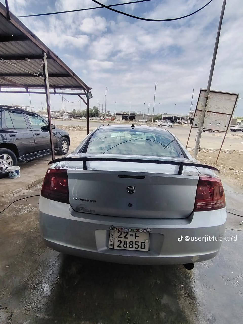 جارجر  موديل 2007 مكينه وكير جدد
تخم تايرات 
حداده جديده 
رقم أربيل وصاحب الوكاله العامه بالبصره 
تبريد شغال 
السعر 100 ورقه 
الاتصال على الرقم ***********
