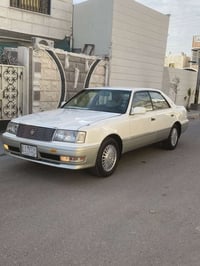 تويوتا كراون • رقم البصرة • مكينه بلكارتون