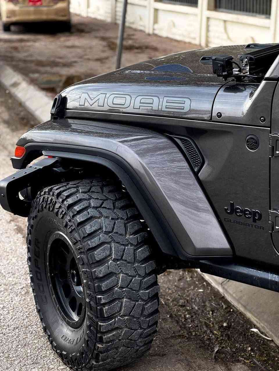 السلام عليكم 
كلاديتور ٢٠٢١ فول مواصفات 
كفاله عامه عده بارد بسيط جوه الباب 
سياره رقم اربيل ب اسمي تحويل ثاني يوم البصرة, العراق


**إذا كنت صاحب هذا الإعلان وتريد حذفه لأي سبب، رجاءا أرسل رسالة إلى الدعم الفني**