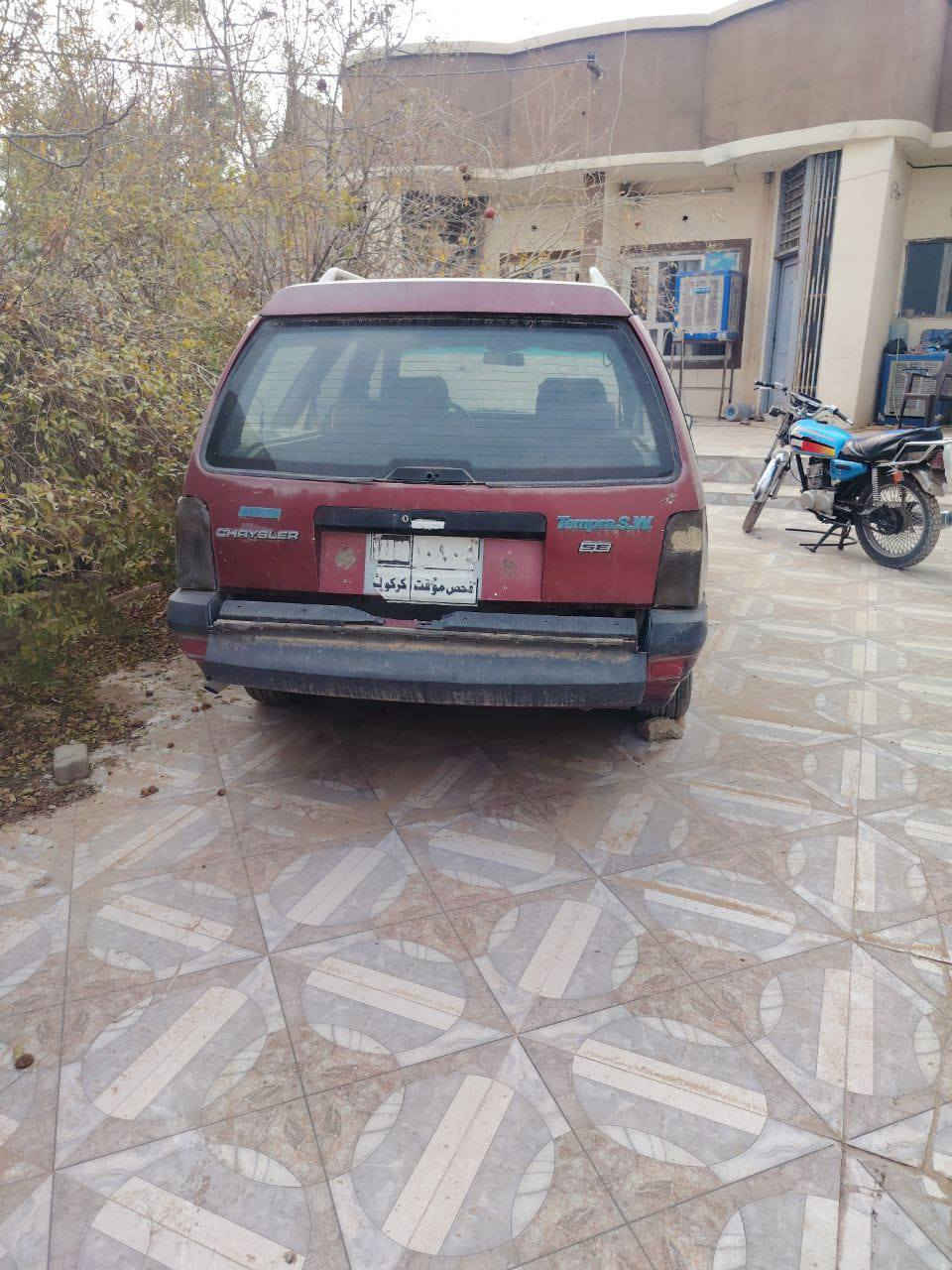 السلام عليكم للبيع سيارة فيات تيمبرا موديل 1992 لون ماروني الرقم منفيس المكان كركوك للعلم السيارة تمشي ما بيها اي شي بس متروكه صارلها 3اشهر السعر 10اوراق وبيها مجال للاستفسار***********
