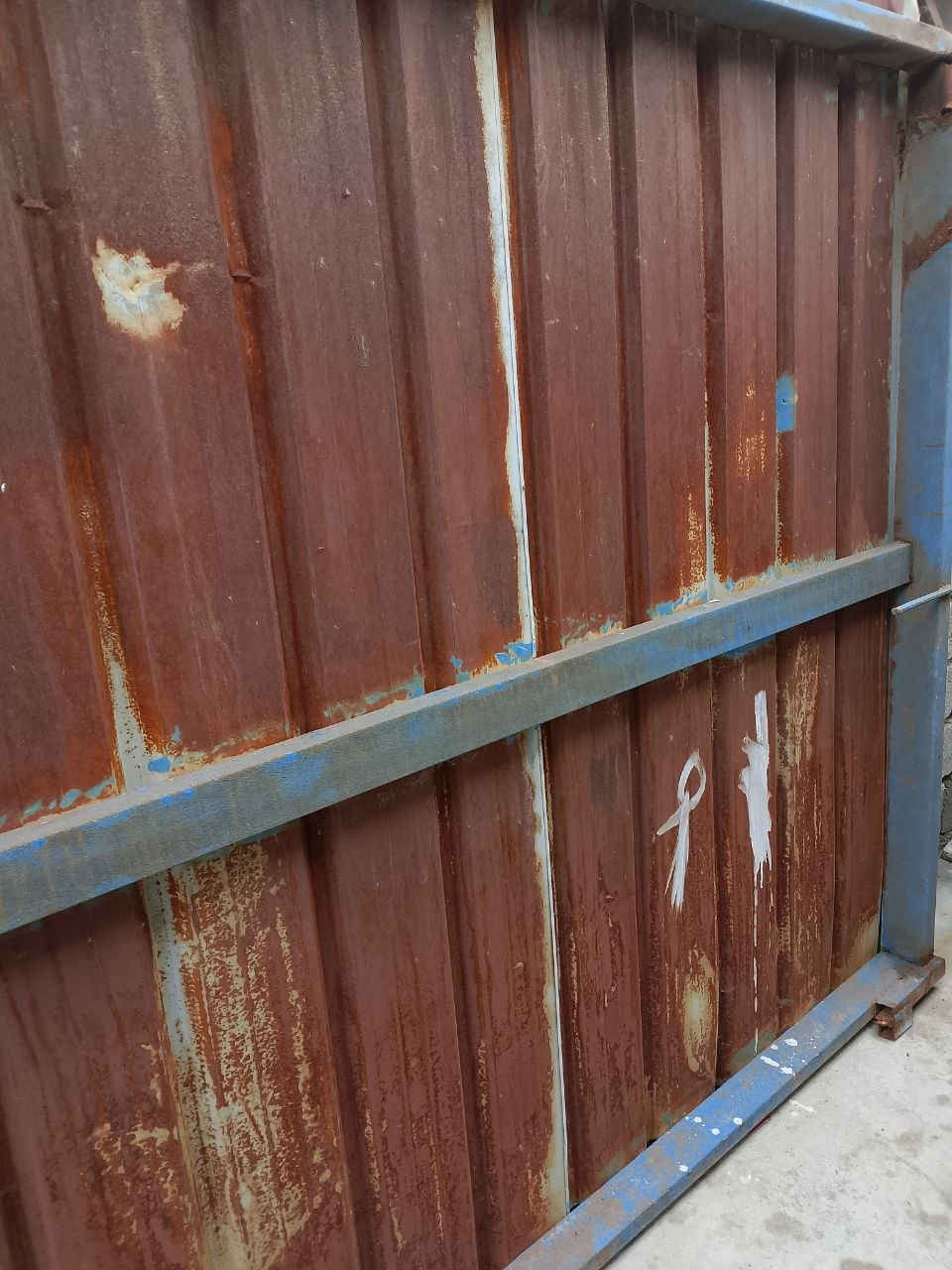 قمريه للبيع العرض 190 والطول 3 متر


**إذا كنت صاحب هذا الإعلان وتريد حذفه لأي سبب، رجاءا أرسل رسالة إلى الدعم الفني**