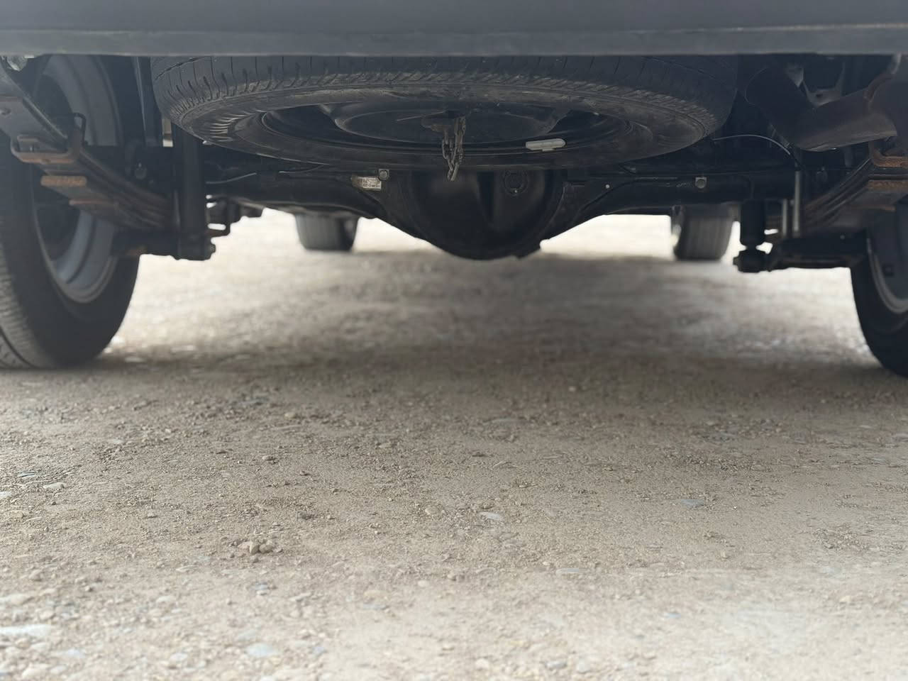 السلام عليكم بيك أب هايلوكس موديل 2017 مكفولة كفالة عامه كويتي باب اول مطلعها زيرو ع ايدي من مديلها فابلون الشركة قمارة وبنيد ماشيه 100 رقم واسط للاستفسار ***********
