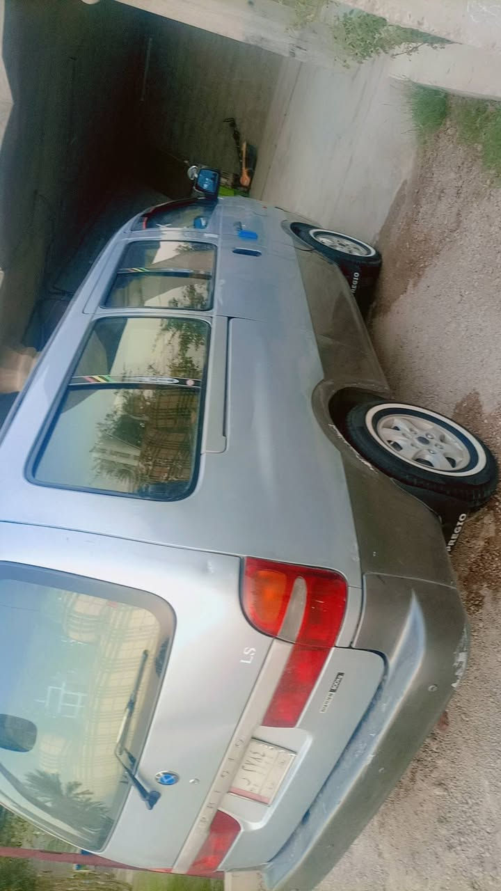 بريجو للبيع موديل ٢٠٠٣ السياره ابلاديه قطره صبغ ما بيه فقط الحجل مشغول شواصي ٤ شركه مكينه ٣٠٠٠ مجفته صارله شهر غرفه ابلاديه شركه مكان السياره ابو غريب الزيدان قرب جامع الزيدان الكبير رقم الهاتف ***********ابو زيد
