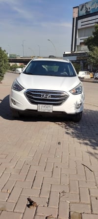 توسان ٢٠١٦ • ١٦٠٠٠٠ كم • صبغ خلفي