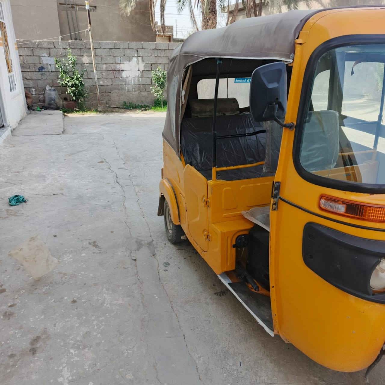 سلام عليكم تكتك ٢٢ شهر ٨ مرقم نكليزي تحويل ثاني يوم تكتك خير من الله بيه بس هاي الطخه بلغد ولباقي مكفوله ناقصه بس اكسل مكان علوه الرشيد الشراي يتصل السعر 8700 اوبيهه مجال شي قليل ***********
