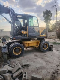 حفاره فالفو • حجم ١٦٠ • جاهزه للشغل