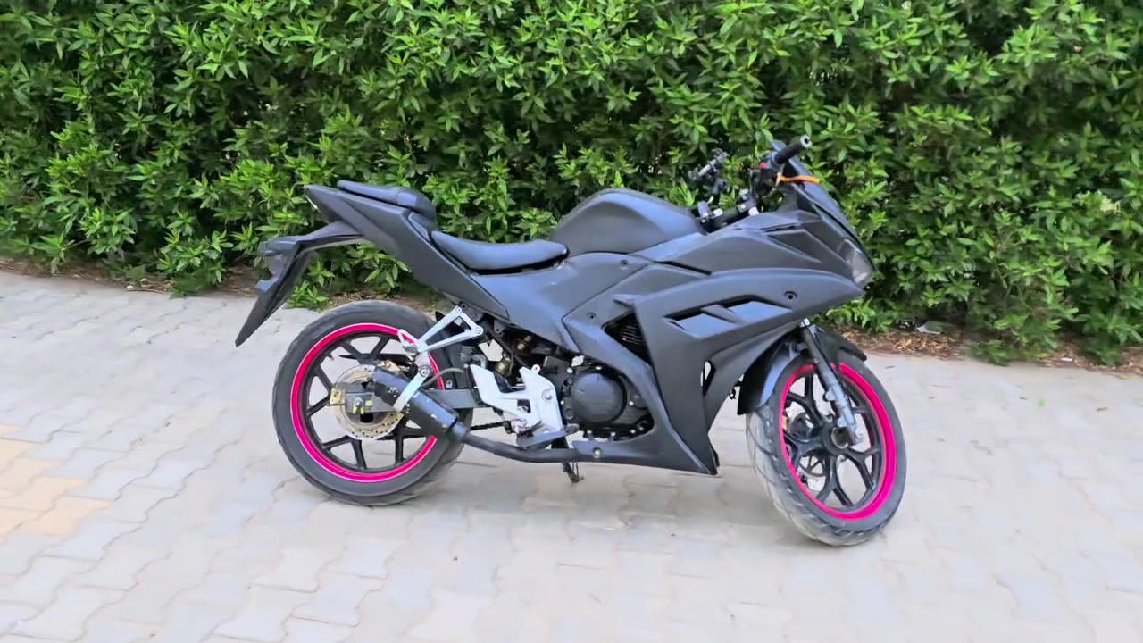 دراجه دايوان R200 دراجه محتاج 400 الف اجيبلك الرقم مالته موجود تحويل ثاني يون سعر مليون 500


**إذا كنت صاحب هذا الإعلان وتريد حذفه لأي سبب، رجاءا أرسل رسالة إلى الدعم الفني**