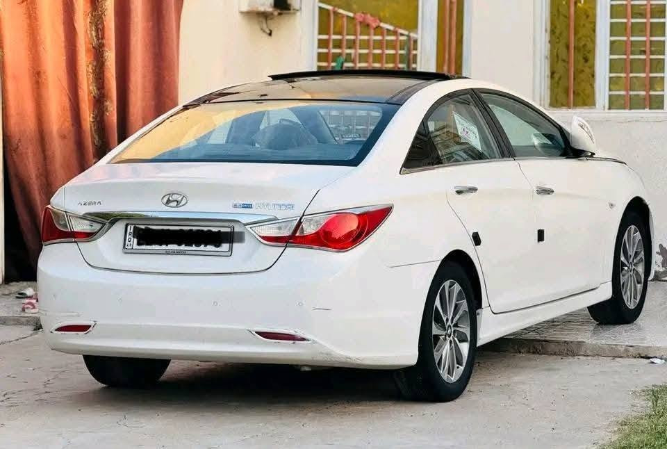 سوناتا للبيع 2014 خليجي محرك دوش 2400
بيه فقط 3قطع للبيع سعر مناسب محتاج فلوس موسعره 70 قفل 
مكاني واسط 
الاستفسار/واتساب 
***********
