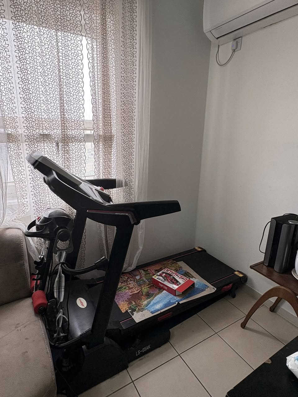 جهاز رياضي  للبيع جديد استعمال قليل 
اخذته ب٣٥٠
أبيعه ب٢٥٠


**إذا كنت صاحب هذا الإعلان وتريد حذفه لأي سبب، رجاءا أرسل رسالة إلى الدعم الفني**