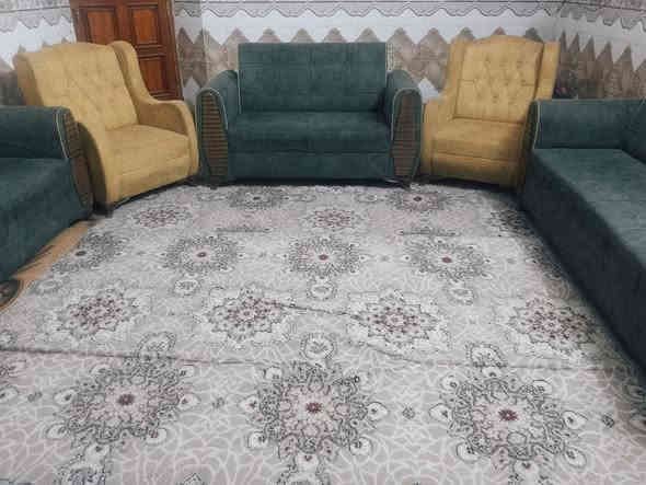 تخم تركي 10 مقاعد نظيف اخو الجديد بلوك شرط 
السعر خاص عنوان تاجي حي الحسن العسكري ع 
*********** واتساب يوجد توصيل بغداد
