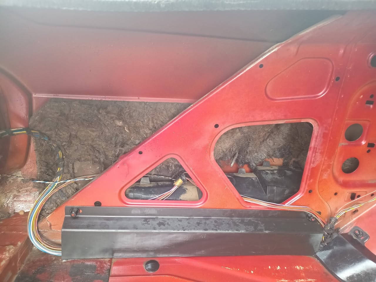 السلام عليكم البي ام للبيع موديل ٩١ //٧٣٥.  فتحت سقف دبل ايرباك بردة كهرباء جام مصبوغ جمالية تدفأئة تبريد شغال حدادية كير مكينه خير من الله تخم تاير  رقم صلاح الدين بسمي مشروع وطني قطره خياس مابيها سعر ٦٧ وبيها مجال حك الجيه مكاني بلد سيد محمد ع//***********
