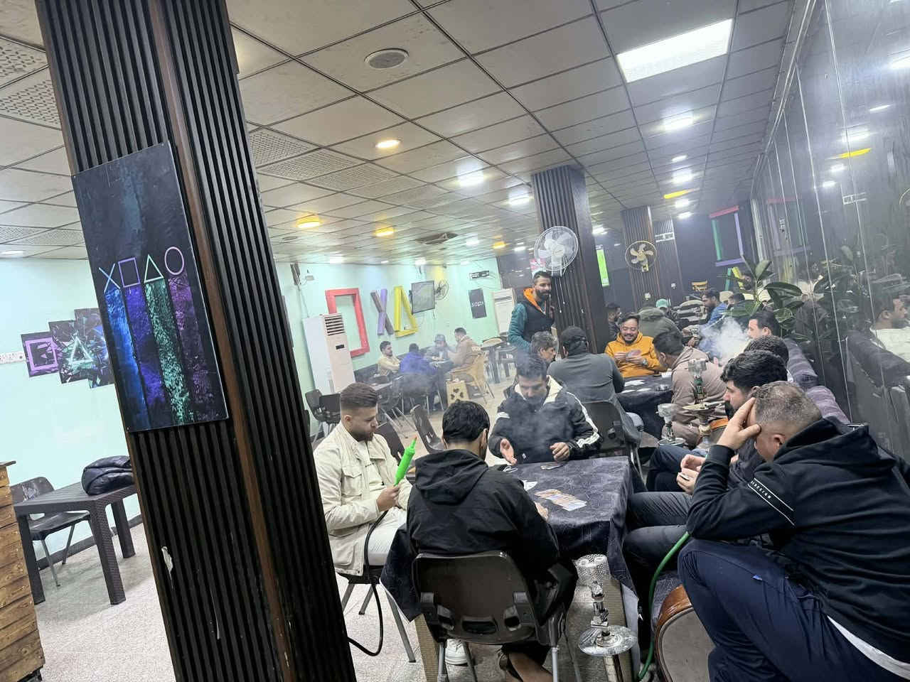 سلام عليكم
📢 تم افتتاح كوفي كاردنا بادارته الجديدة العنوان حي الجهاد نهاية شارع الشارقة مجاور صيدلية دواء الشارقة 

يتوفر اراكيل وخلطات جديدة ومتنوعة🍋🍎🍏🍊🍇🥝♨️♨️

ومشروبات باردة🍹🧊 +مشروبات ساخنة☕️🥛+ سناكات🍫🍩🍿🍰🍪

تريد تغير مزاجك شرفنة دورياتنة متخلص

دومنة +ورق🎲🥇🥈🥉

ويسعدنا🫡🫡 حضوركم…


**إذا كنت صاحب هذا الإعلان وتريد حذفه لأي سبب، رجاءا أرسل رسالة إلى الدعم الفني**